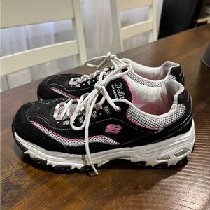 Skechers Pink and Black Sneakers